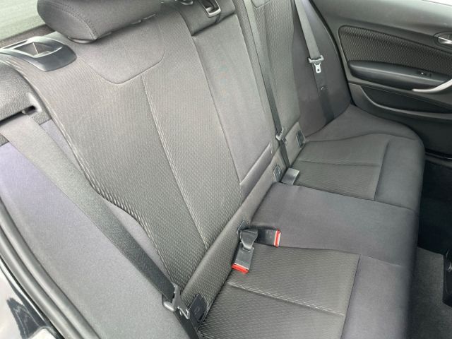 Fahrzeugabbildung BMW 118 d xDrive Navi, AHK, Sitzheizung, Schiebedach