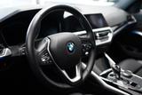 BMW 320i Sport Line ParkAssis+Komfortzug+Sitzheiz.F& - BMW 320 in Halle