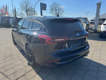 Ford Focus Turnier Titanium