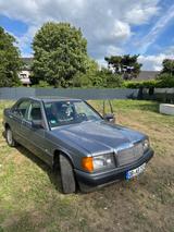 Mercedes-Benz 190
