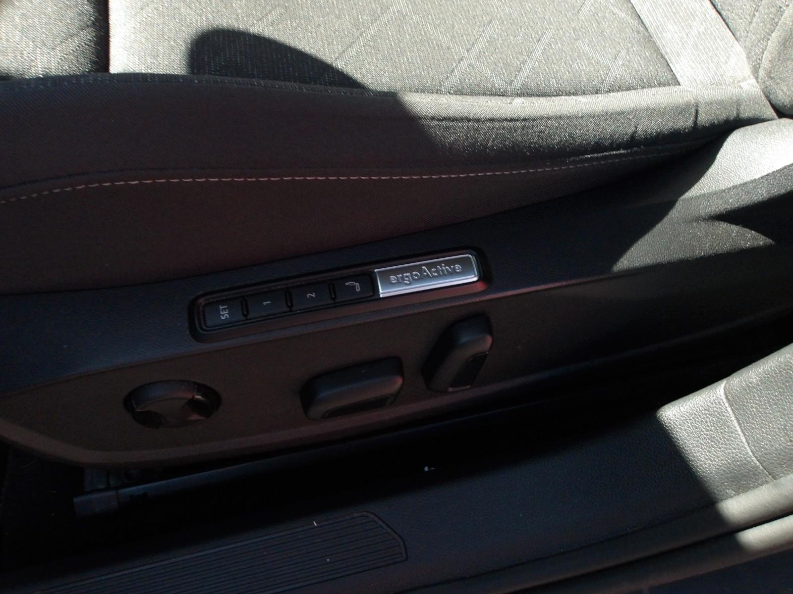 Volkswagen Golf VIII Lim. Life TDI DSG EXP --, миниатюра 18