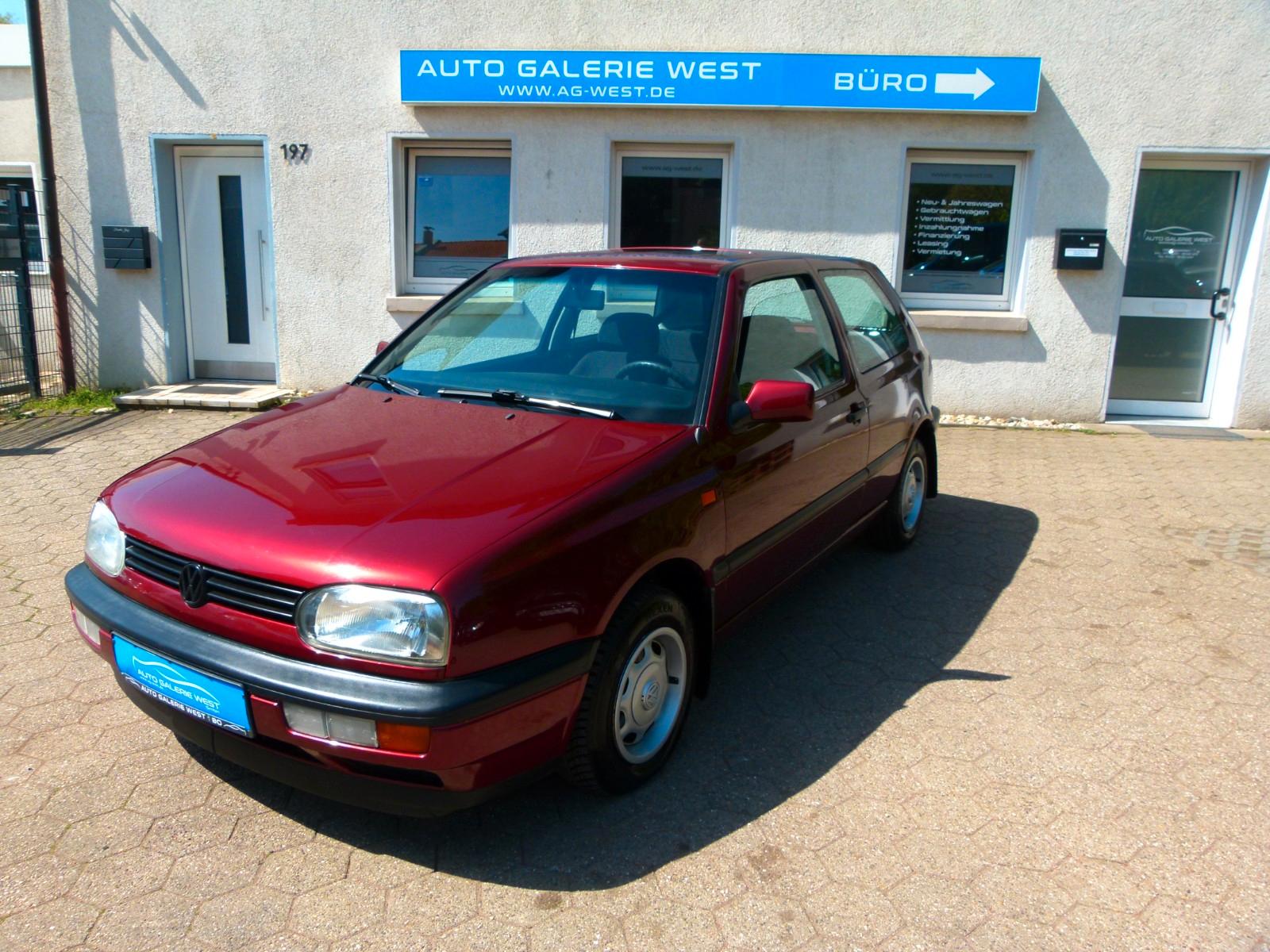 Volkswagen Golf 3 1.8l*1.Hand*TÜV NEU*SHZ*SCHIEBEDACH*