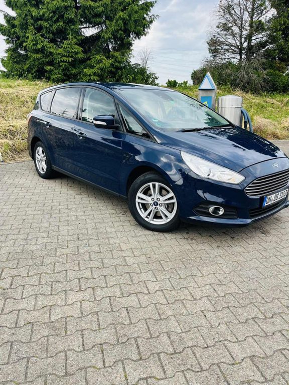 Image of Ford S-Max