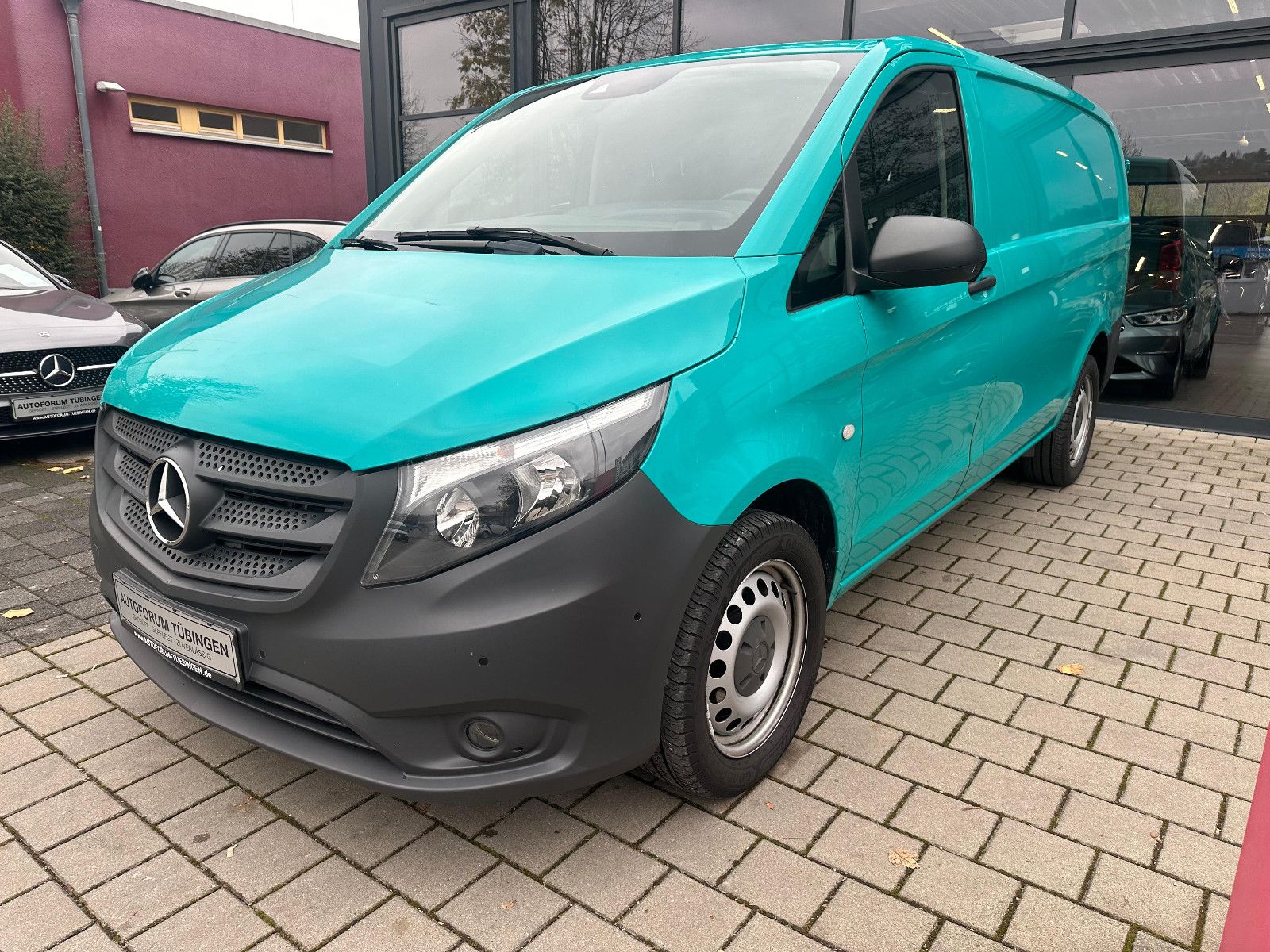 Fahrzeugabbildung Mercedes-Benz Vito 114 4Matic Lang *NAVI*TEMPO*SH*KAMERA*AHK*