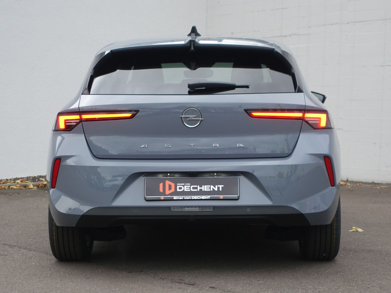 Fahrzeugabbildung Opel Astra Edition 1.2T,Navi,Kamera,Sitzhzg,AGR,LED