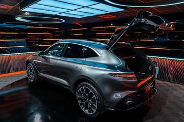 2020 Aston Martin DBX 缩略图 23