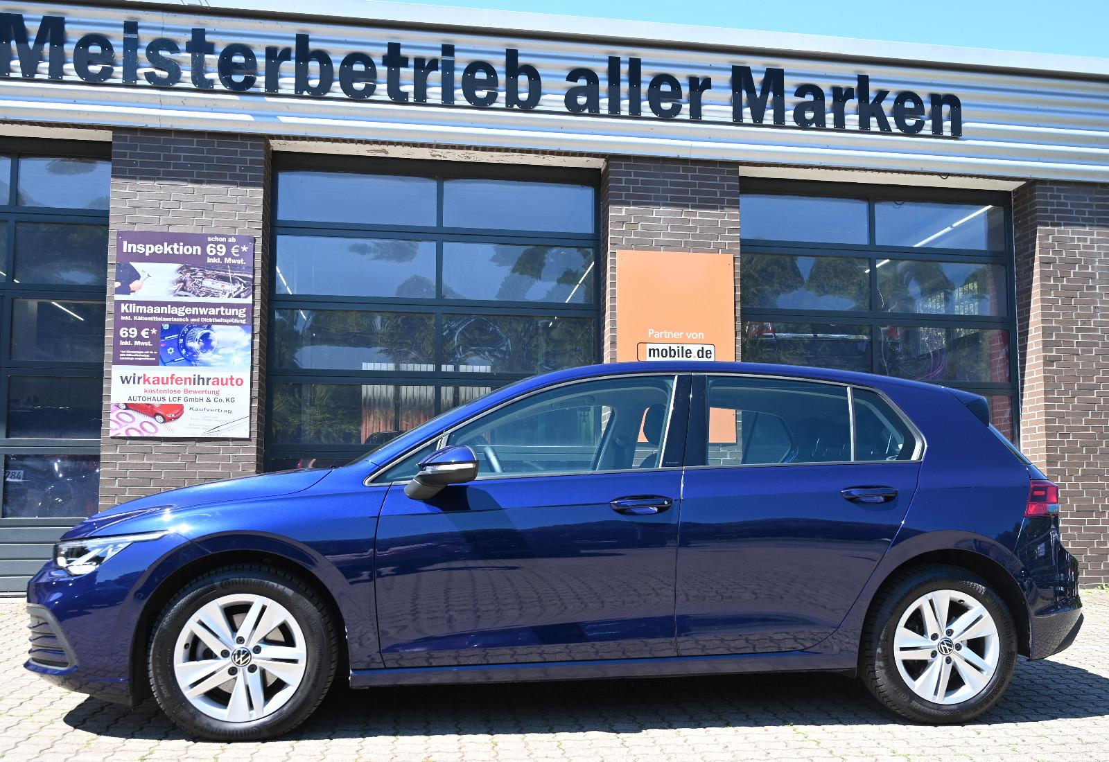 Volkswagen Golf VIII 1.5 eTSI Life Navi LED Kamera CarPlay, миниатюра 3