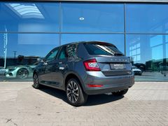 Fahrzeugabbildung Skoda Fabia Navi ACC LED Kamera Sitzhzng SmartLink