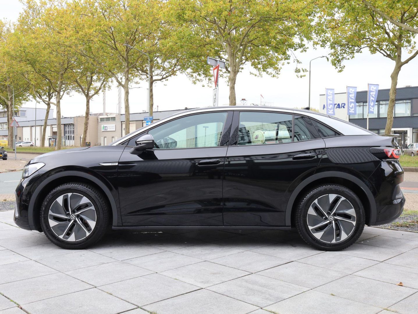 Volkswagen ID.5 Pro Business 77 kWh 150KW | 360° | Keyless imagem 2