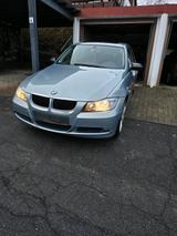 BMW E90 318d| 175.000km| 2te Hand - BMW 318: 318d E90