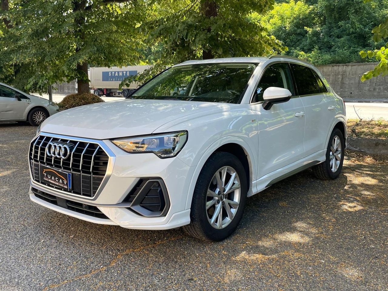 Audi Q3 S Line 1.5 35 TFSI #11556 imagem 2