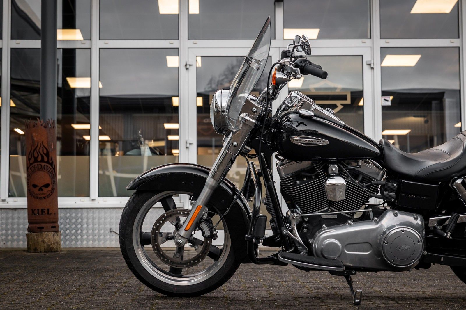 Fahrzeugabbildung Harley-Davidson FLD Dyna Switchback - Kesstech -