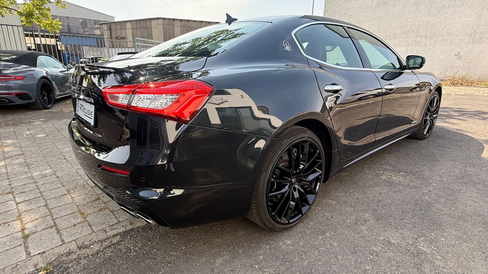 Fahrzeugabbildung Maserati Ghibli GranSport Diesel