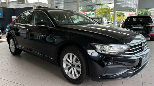 Volkswagen PASSAT LIMOUSINE BUSINESS 50 KM!!!