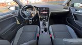 Volkswagen +Golf 1.6 TDI + Sondermodell Join + StandHZ+  - Volkswagen Golf mit Diesel-Antrieb: Standheizung, Limousine, 1.6