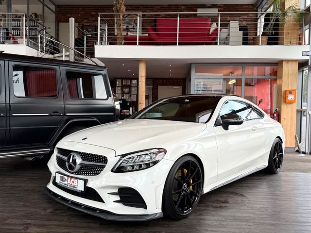 MERCEDES-BENZ C 180 Coupe AMG Designo Pano AMG-Interieur
