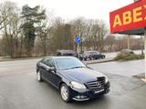 Mercedes-Benz C 180 CDI Automatik BlueEFFICIENCY ELEGANCE NAVI - Mercedes-Benz C 180: Elegance