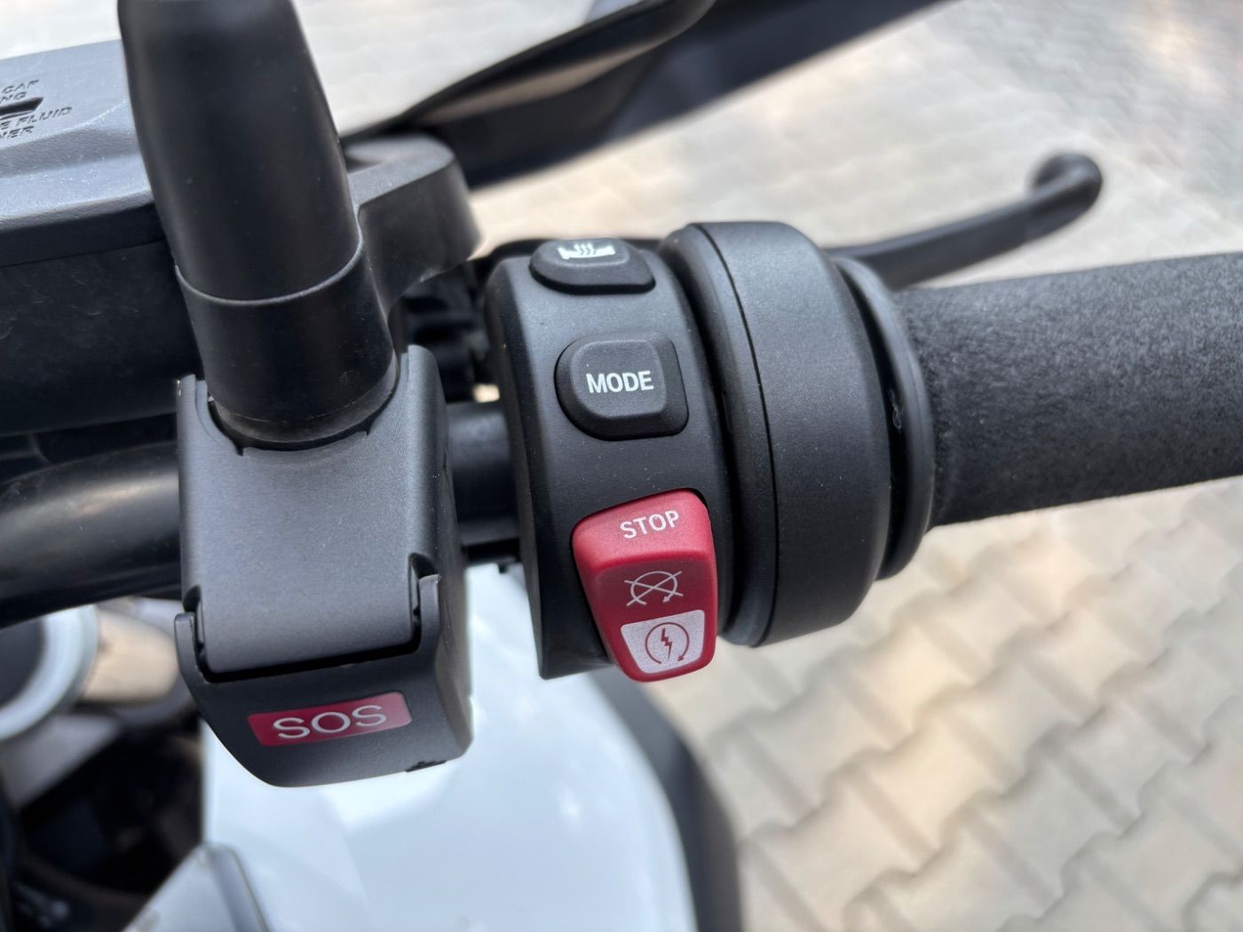 Fahrzeugabbildung BMW F 750 GS, Koffer, Hohe Scheibe, Sturzbügel,