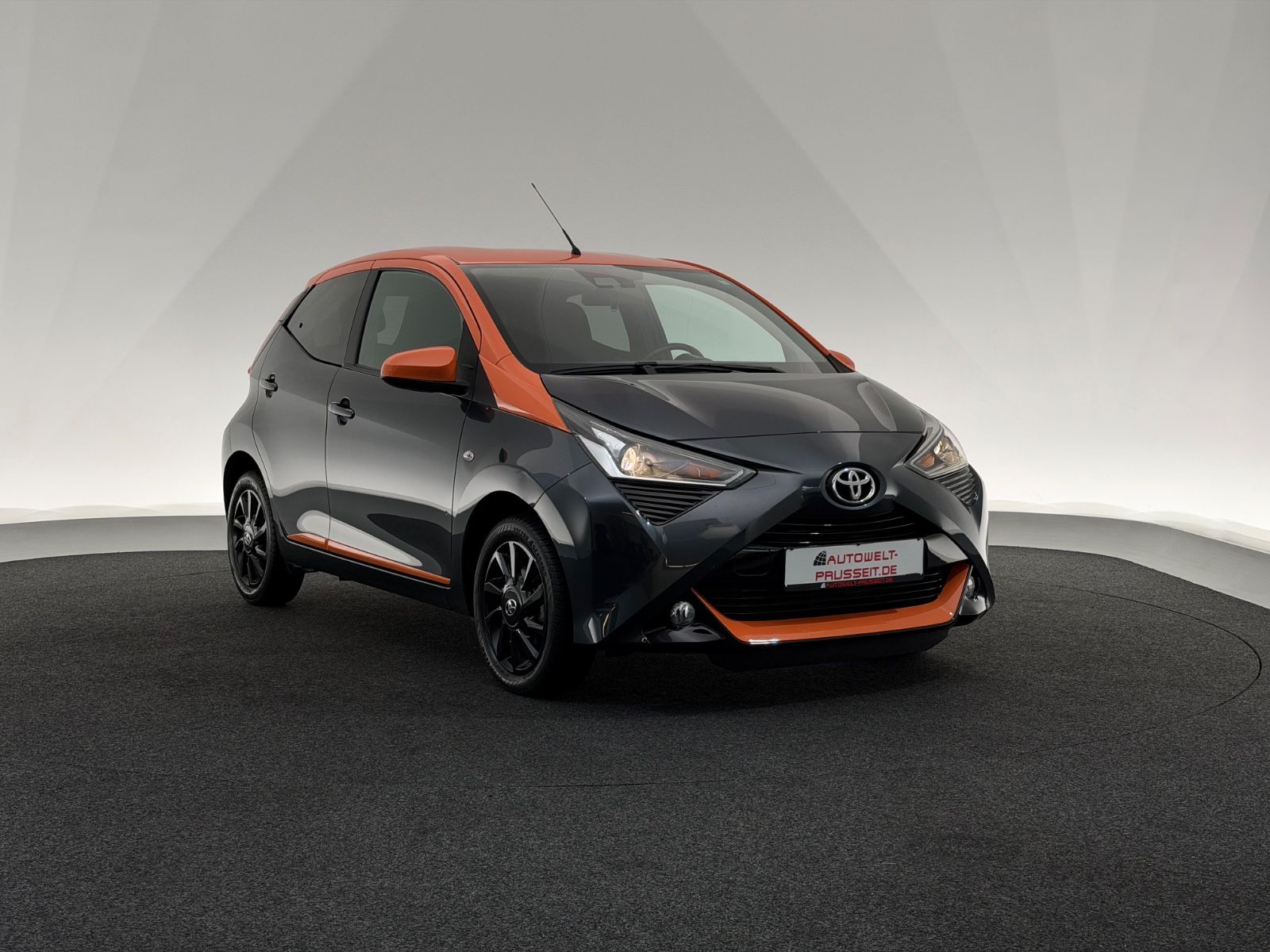 Toyota Aygo (X) 1.0