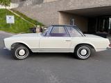 Mercedes-Benz SL 230 - Mercedes-Benz SL aus dem Jahr 1965