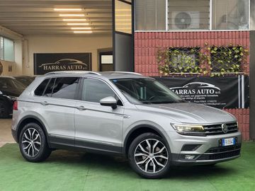 Volkswagen Tiguan - 2