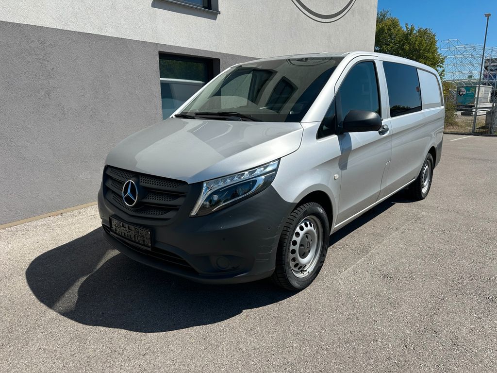 Image of Mercedes-Benz Vito