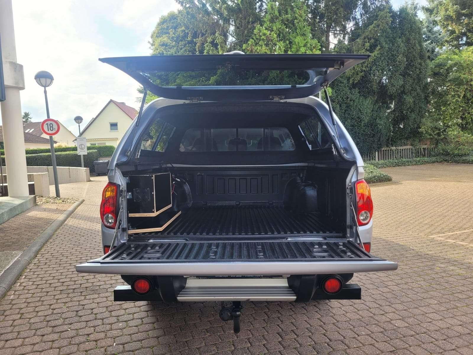 Mitsubishi L200 Diamant Edition 4WD Aut.-HARDTOP-AHK 3000 K