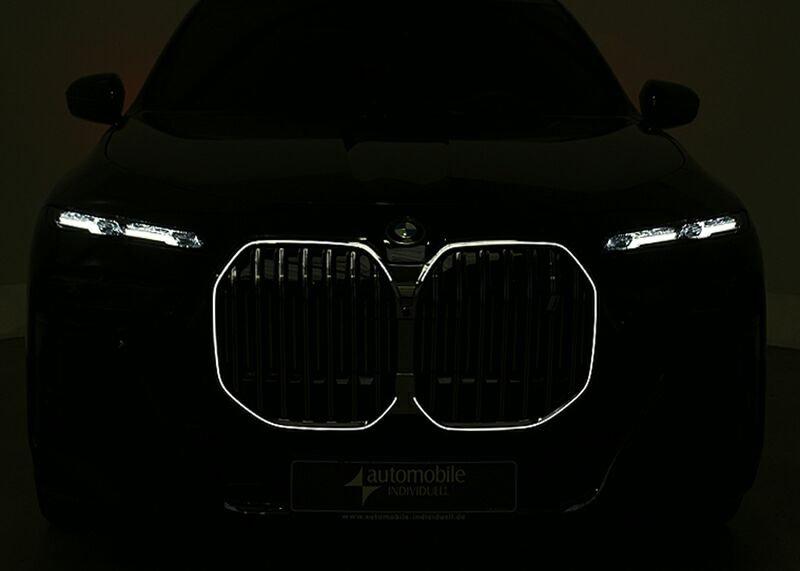 BMW 740