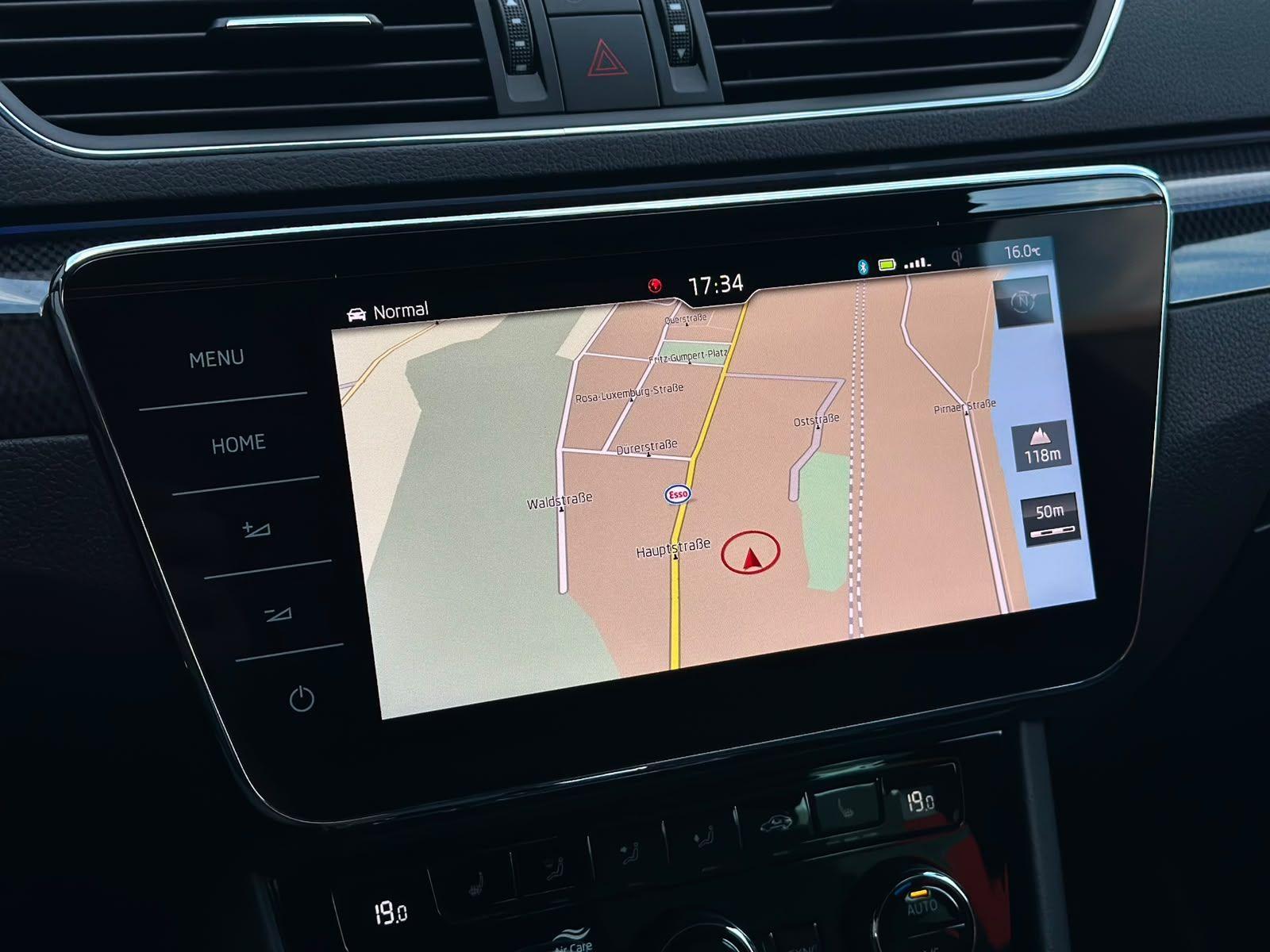 Skoda Superb 2.0TDI SPORTLINE 4x4 VIRTL#ACC#COLUMB#AHK