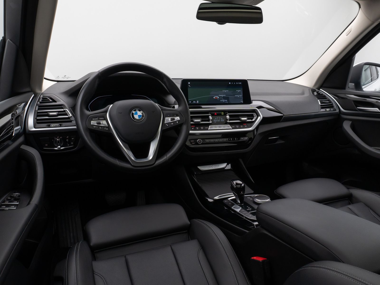 Fahrzeugabbildung BMW X3 xD20i Panorama Kamera DAB Leder Sport 18Zoll