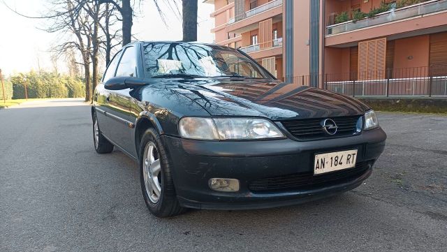 Opel Vectra 2.0 benzina