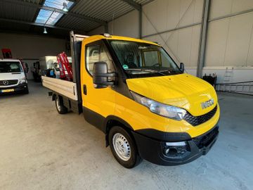 Fahrzeugabbildung Iveco Daily 35S15 Pritsche mit Kran