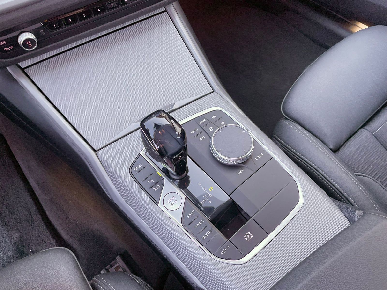 BMW 330e Touring*Buisness*Innovation*1.Hand*8-fach* foto 15