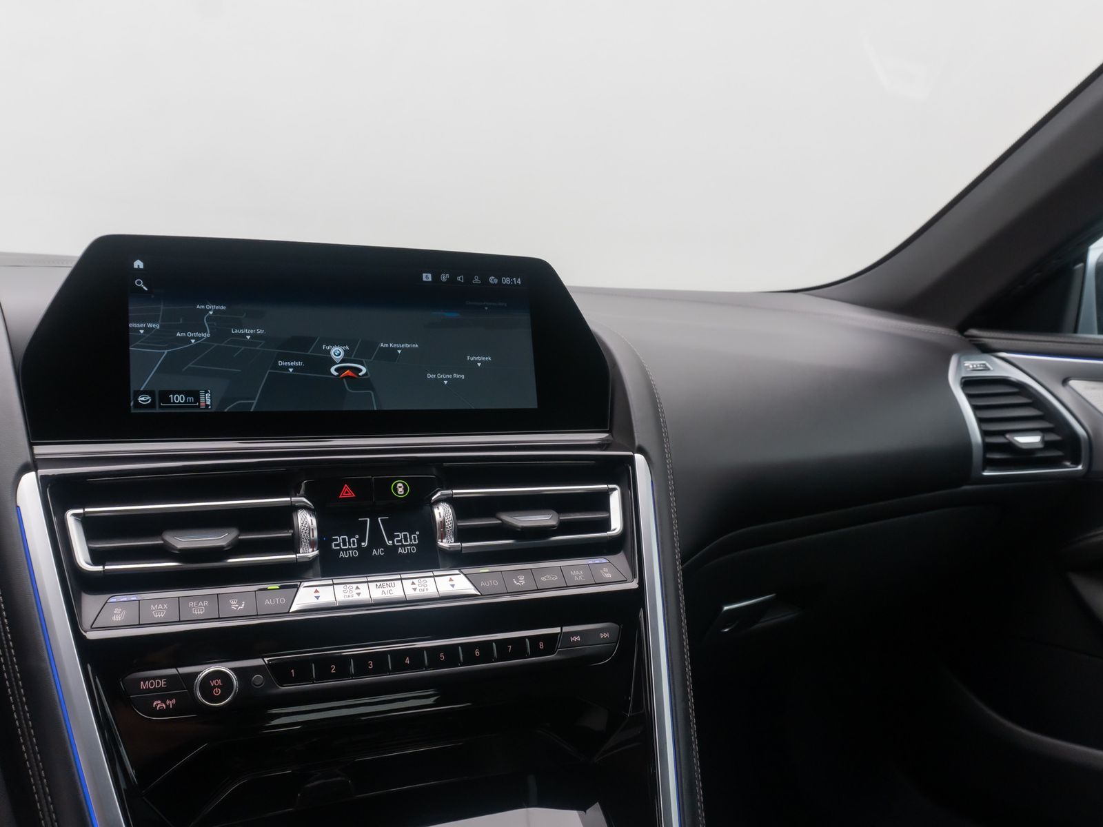 Fahrzeugabbildung BMW M850i xD Cabrio 360°B&W Laser Individual 20"Voll