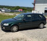 Mazda 323F 1.5 *KLIMAANLAGE*5.TÜRIG*ELEKTR.FENSTERHEBE - Mazda 323 aus 2000: 323f