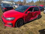 Volkswagen Golf VII GTI Performance - Volkswagen: Unfallwagen