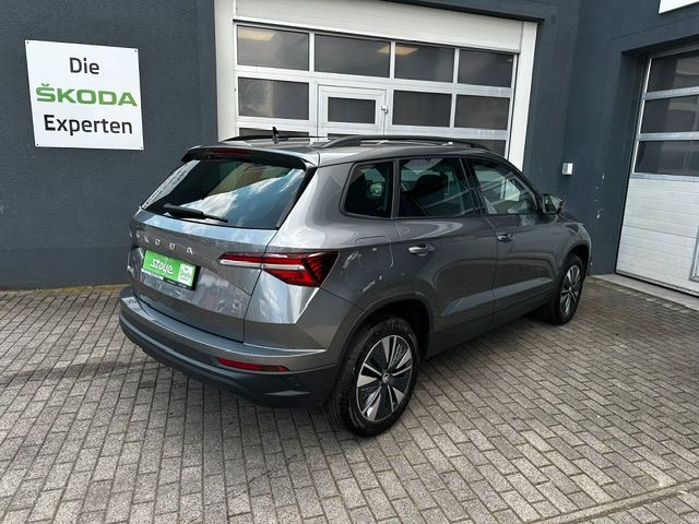Karoq Ambition KAMERA;CARPLAY;PDC;KESSY
