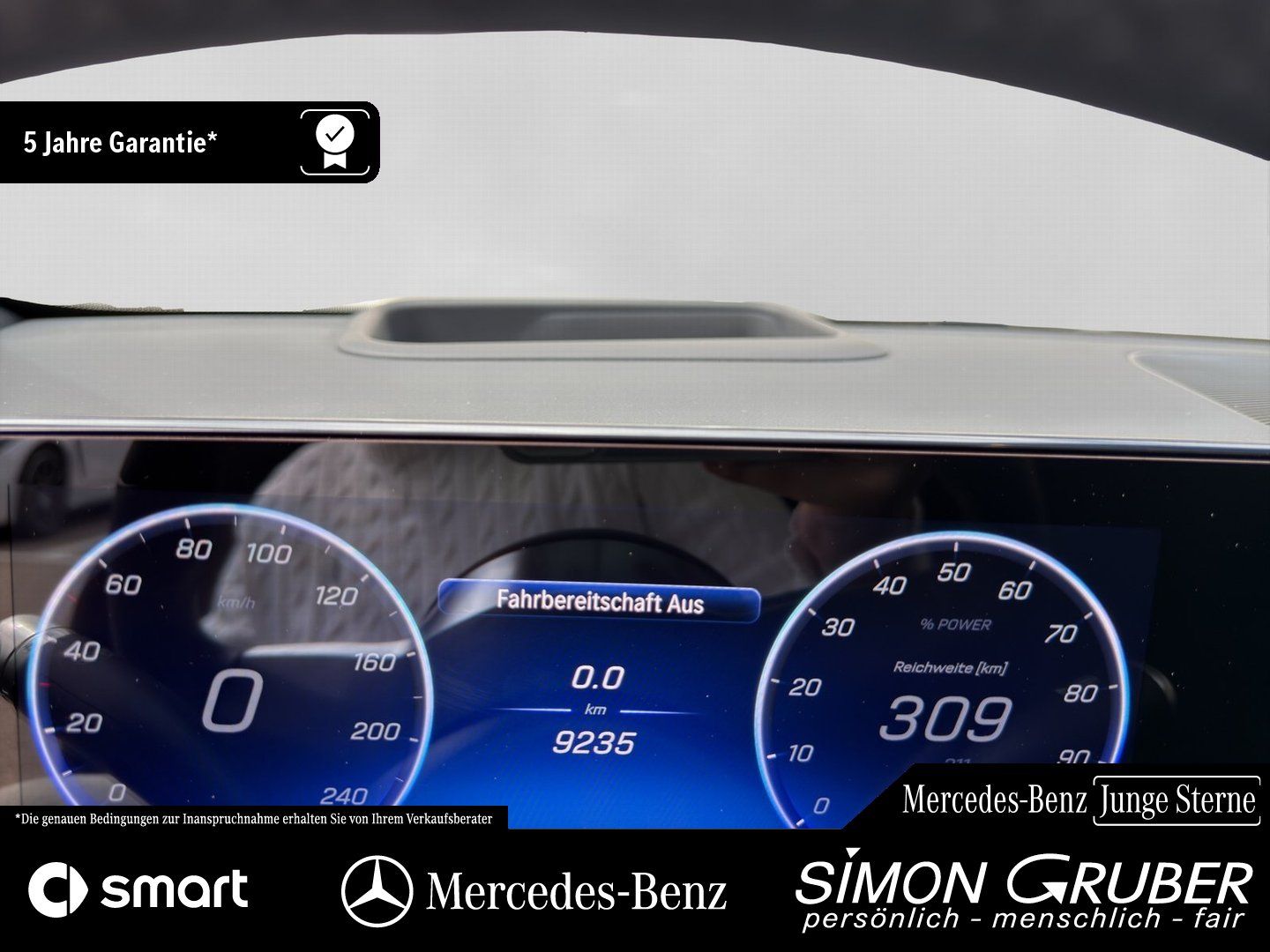 Fahrzeugabbildung Mercedes-Benz CLA 350 4M Superscreen Pano AMG-19" Burmest AHK