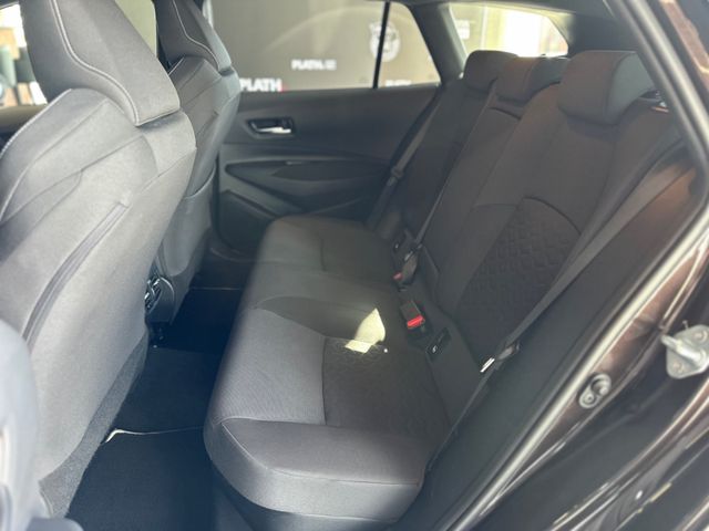 Toyota Corolla  Touring Sports Hybrid Club