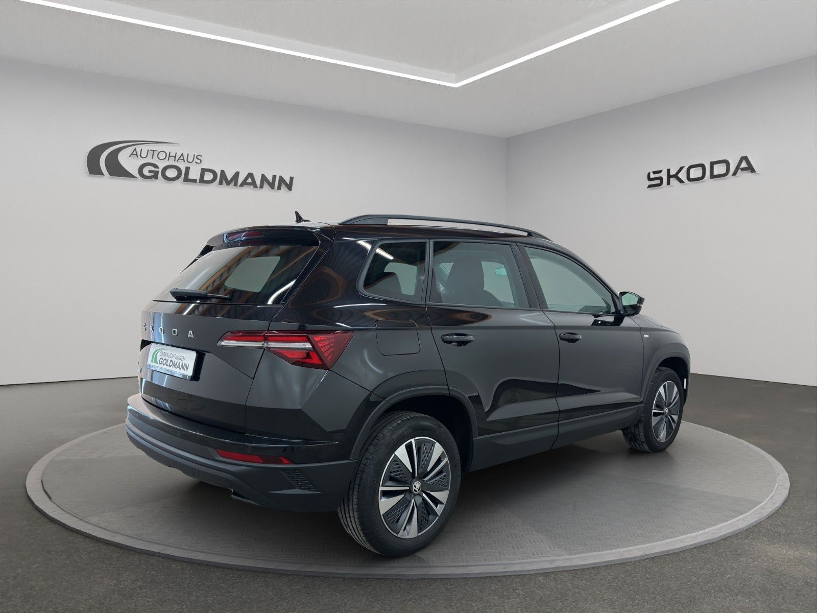 Fahrzeugabbildung SKODA Karoq Tour 1.5 TSI 110 kW PANORAMADACH