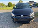 Volkswagen Touran 2.0 TDI CUP BlueMotion Technology - Volkswagen Touran: Cup Bluemotion Technology