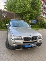 BMW X3 2.5si - Rentnerfahrzeug - BMW X3: 3.5