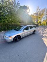 Volvo V70 Kombi 2.4 D Edition Sport - gebrauchte Volvo V70 aus dem Jahr 2007