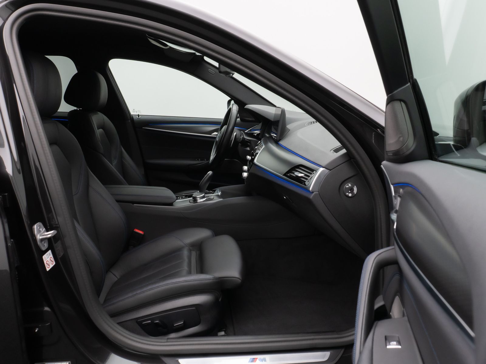 Fahrzeugabbildung BMW 540d xD M Sport Kamera Laser HUD DAB H/K Komfort