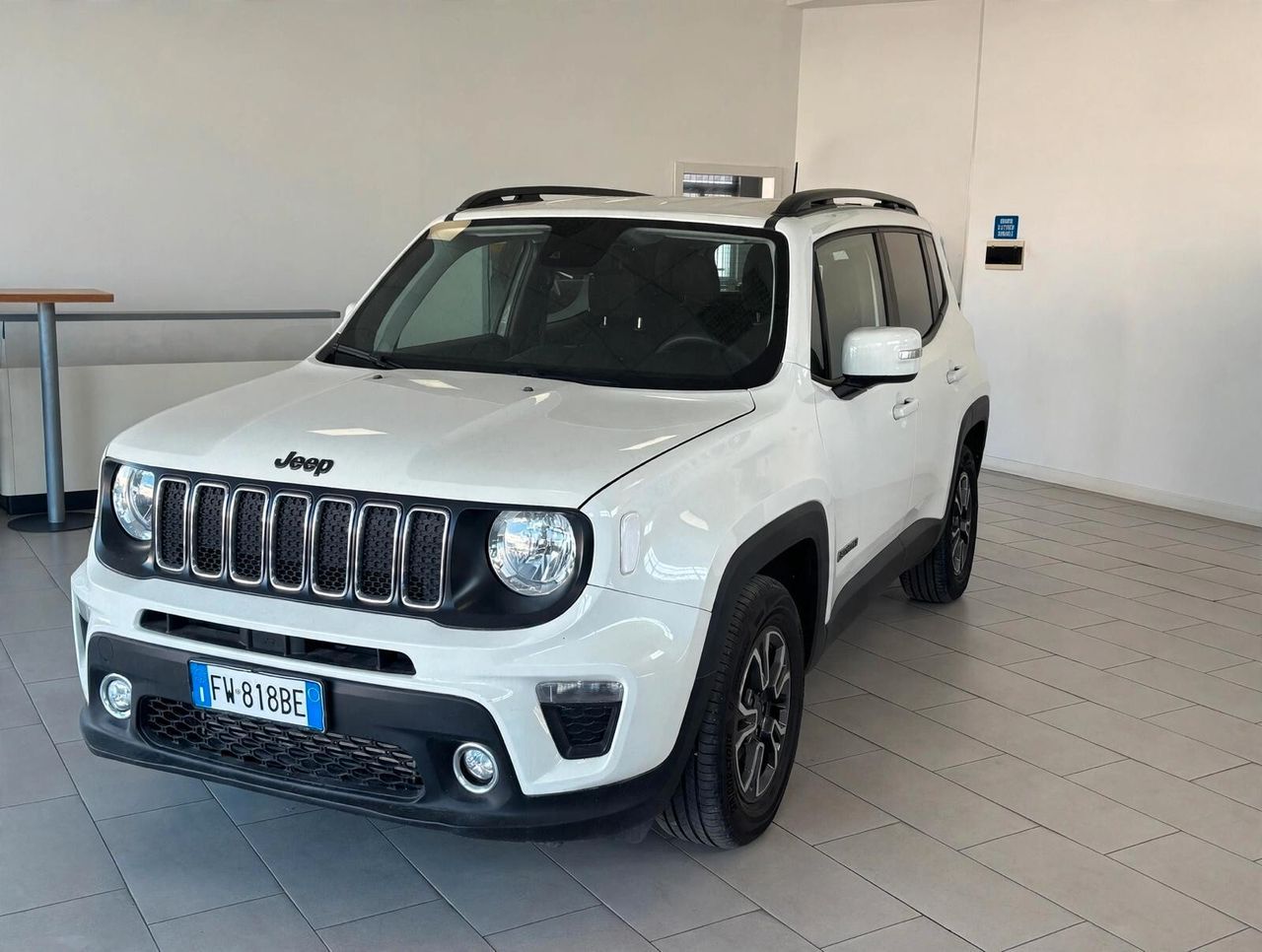 Jeep Renegade 1.6 Mjt 120 CV Longitude imagem 3