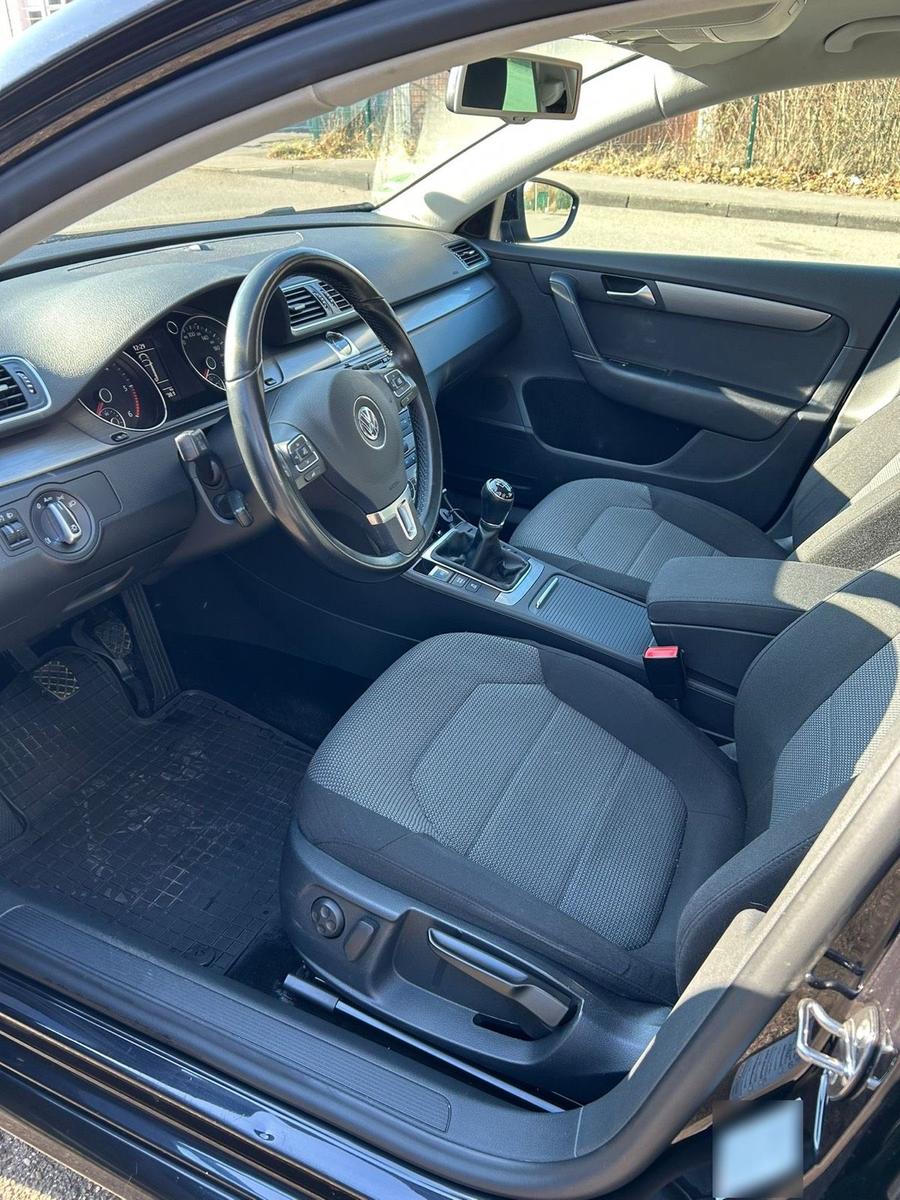 Volkswagen Passat 2013 — двигун 140 HP (103kW)
