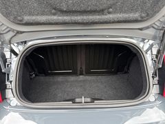 Fahrzeugabbildung Abarth 500 Cabrio 595 XENON DAB APP LM17