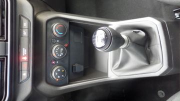 Dacia Sandero III Essential TCe 90 PS mit Klima Einpar