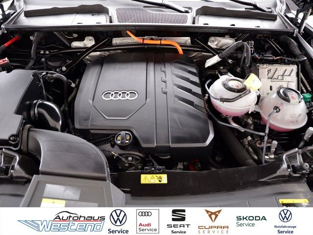 Fahrzeugabbildung Audi Q5 Sportback S line 50 TFSIe 220kW qu. Pano LED