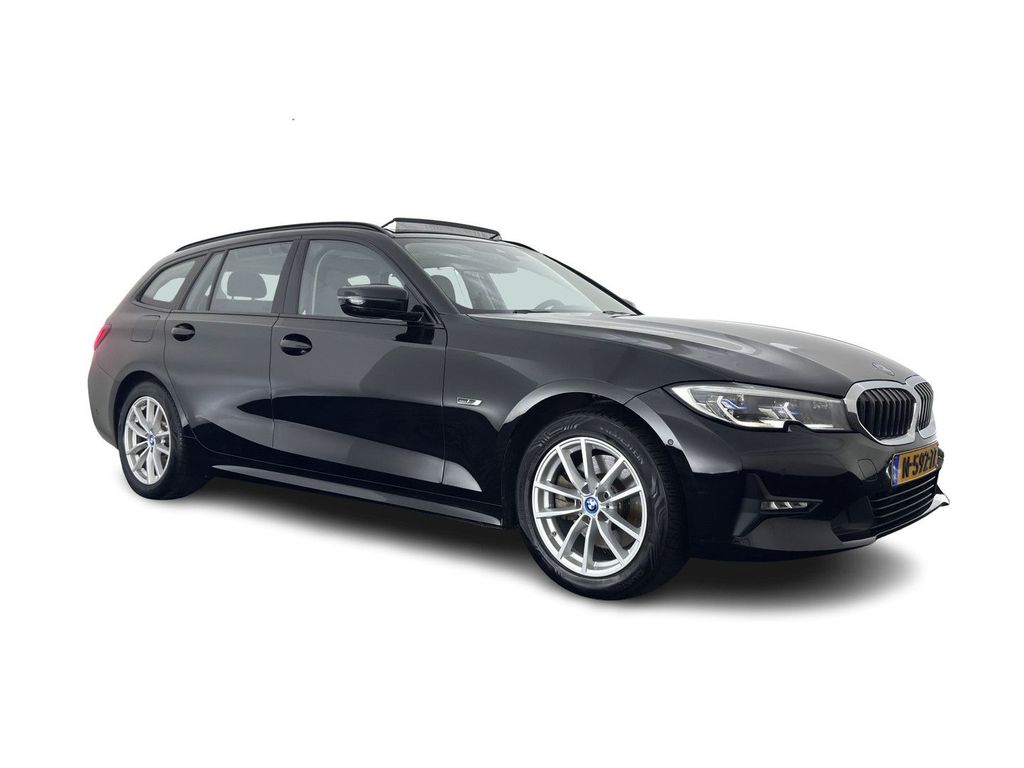 Image of BMW 320